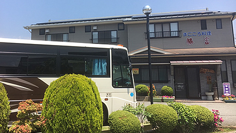 大型バス駐車可能です